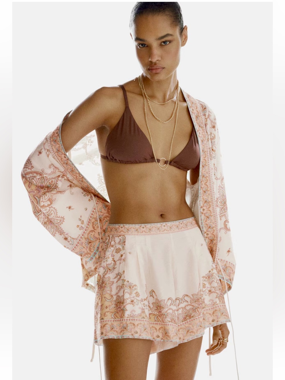 H&M NWT PALE PINK PAISLEY PULL-ON SHORTS